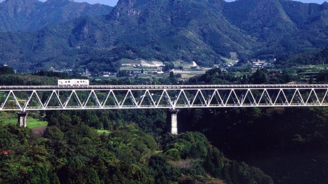 eye-takachiho-railway-1280x720.jpg