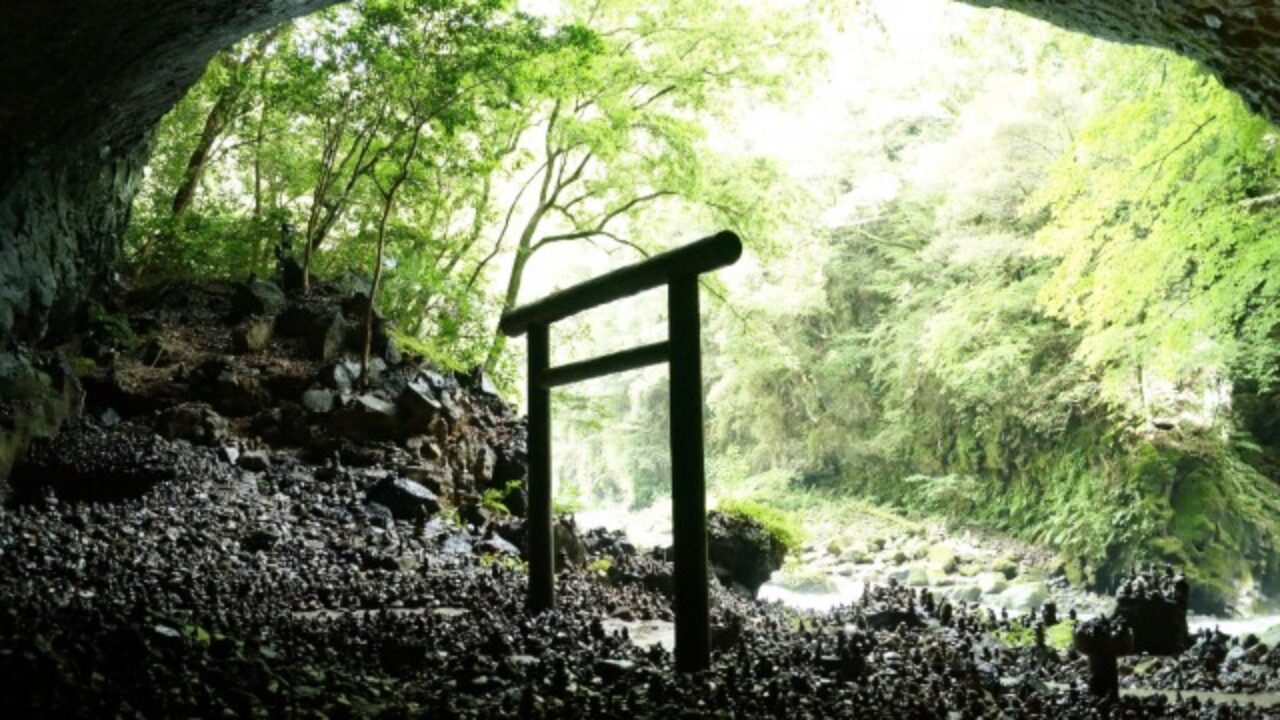 宮崎の洞窟内神社3選 今と昔を繋ぐパワースポット 宮崎てげてげ通信