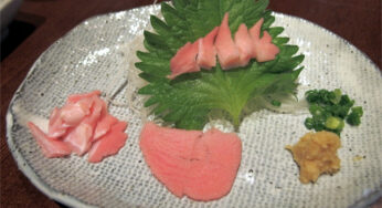 これは驚き!!みやざき地頭鶏の鶏冠(トサカ)を食す