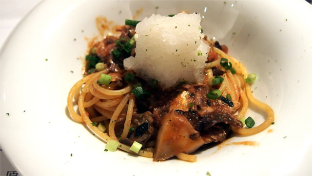 原木舞茸と秋刀魚のスパゲッティ