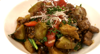 宮崎空港で今食べるべきはこの佐土原ナス麻婆カレー！