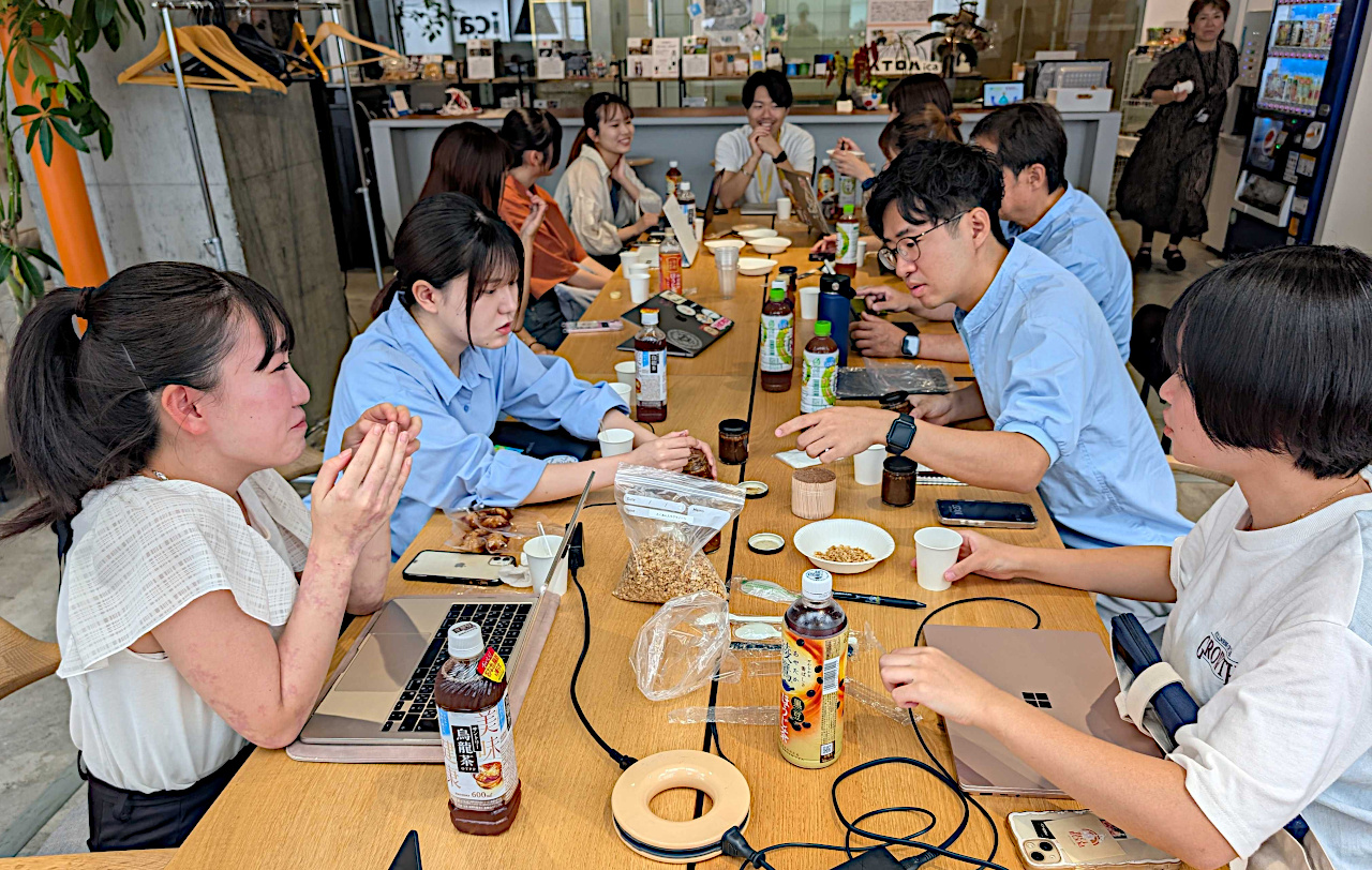 学生達の開発会議