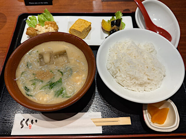 炎の舞らくい宮崎駅店の冷や汁定食