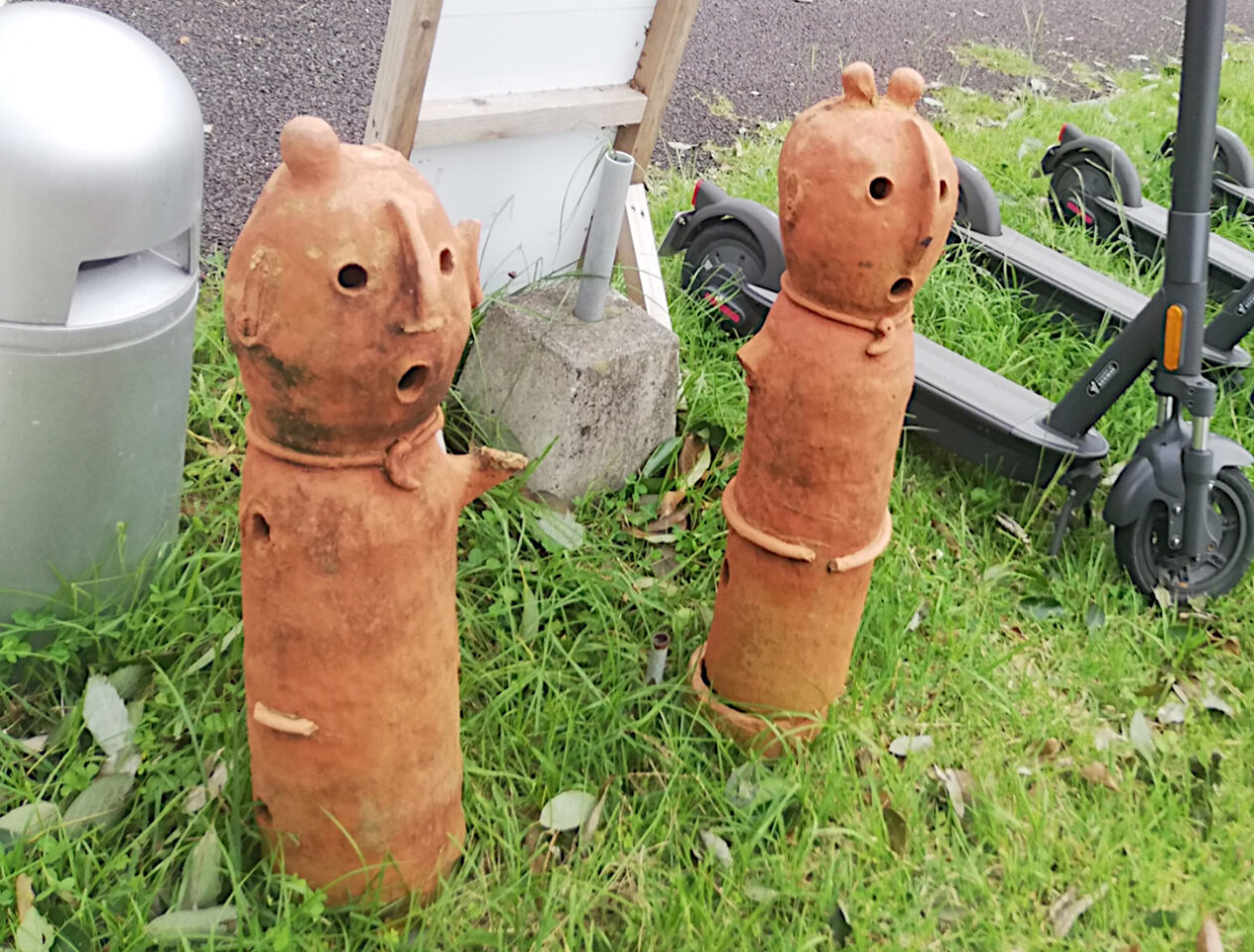 このはな館近くのはにわ