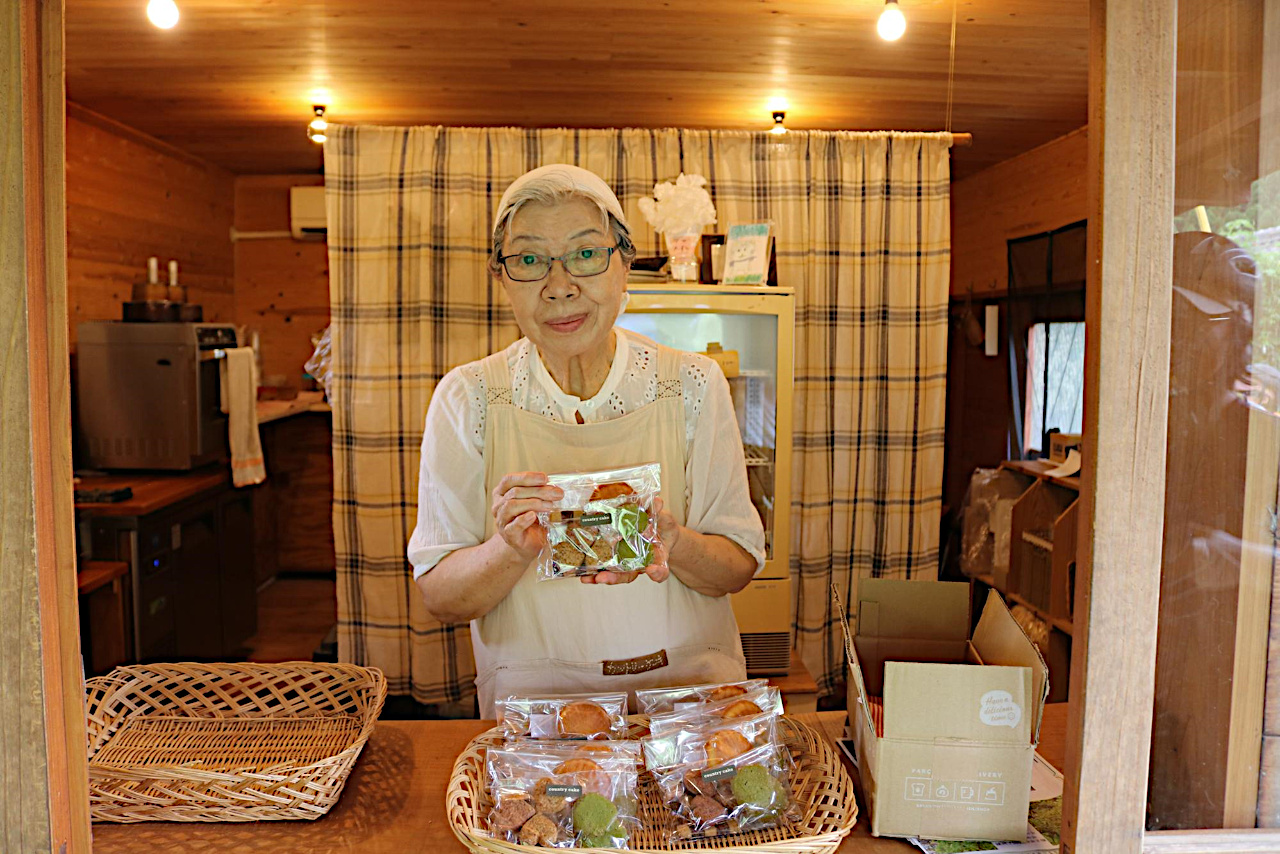 country Cakeでお手製スーツをゲット