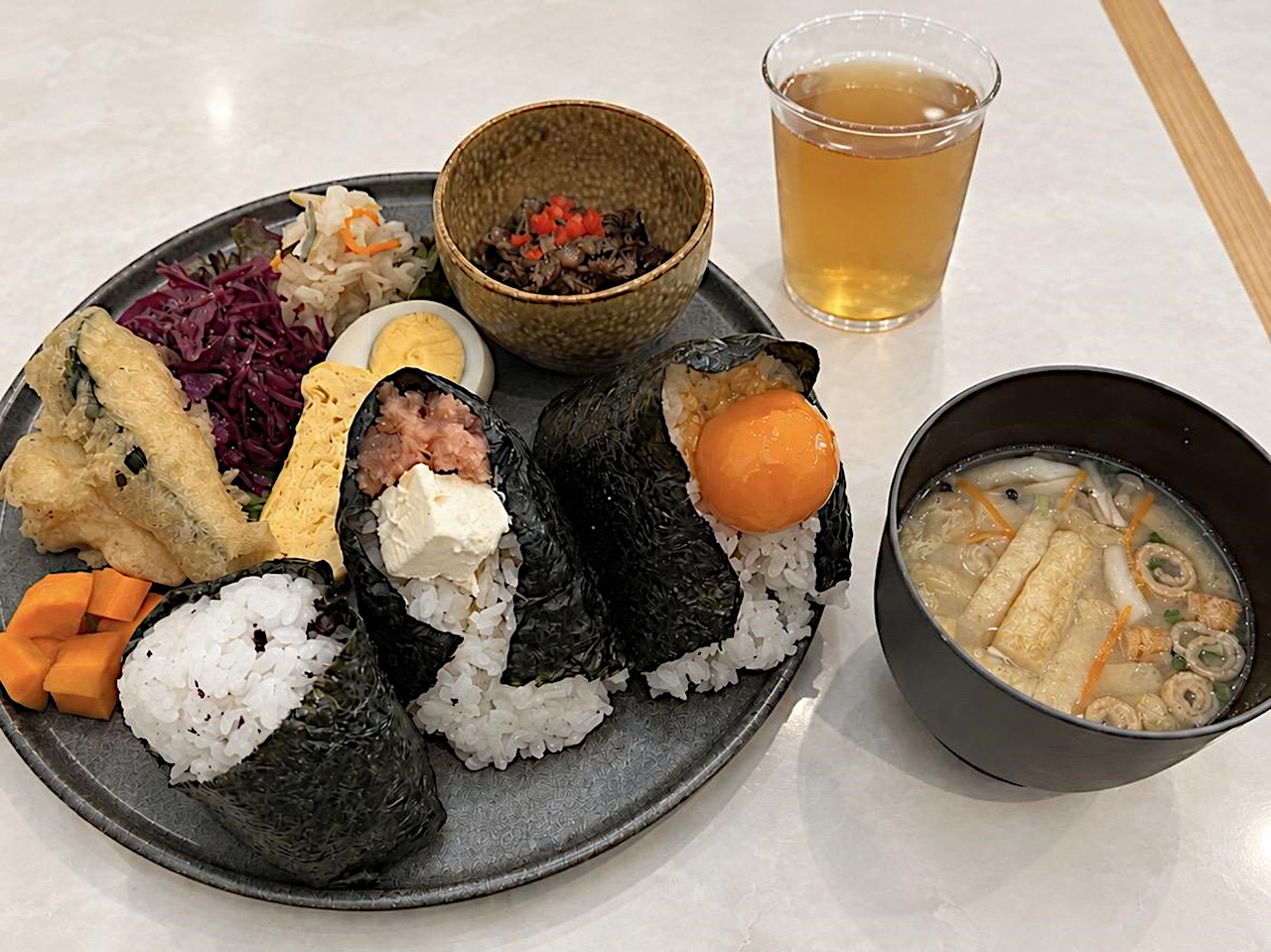 おにぎりプレートセット