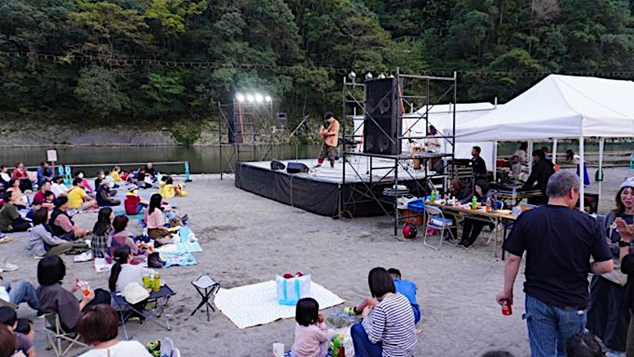 ステージイベント